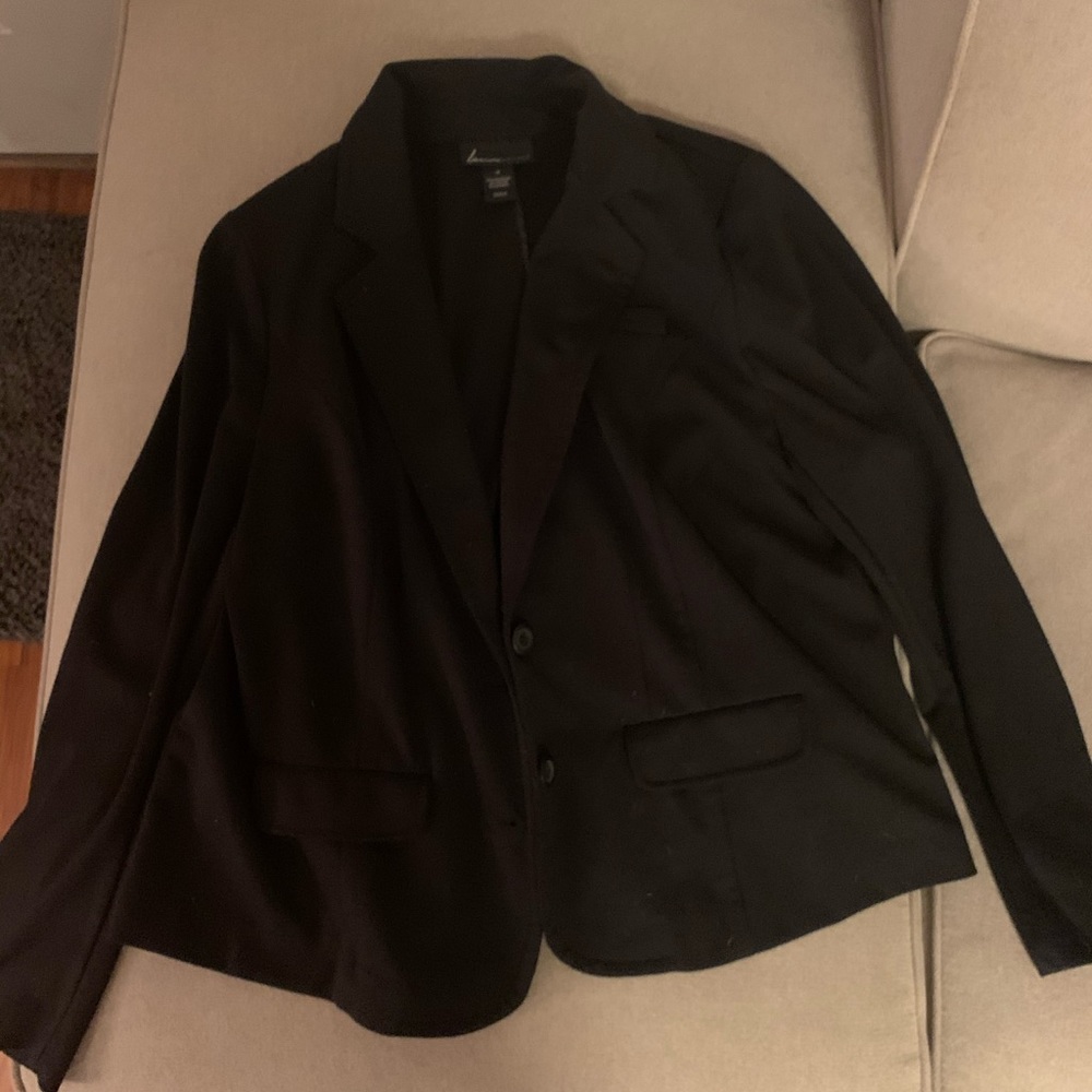 Black Ponte Blazer